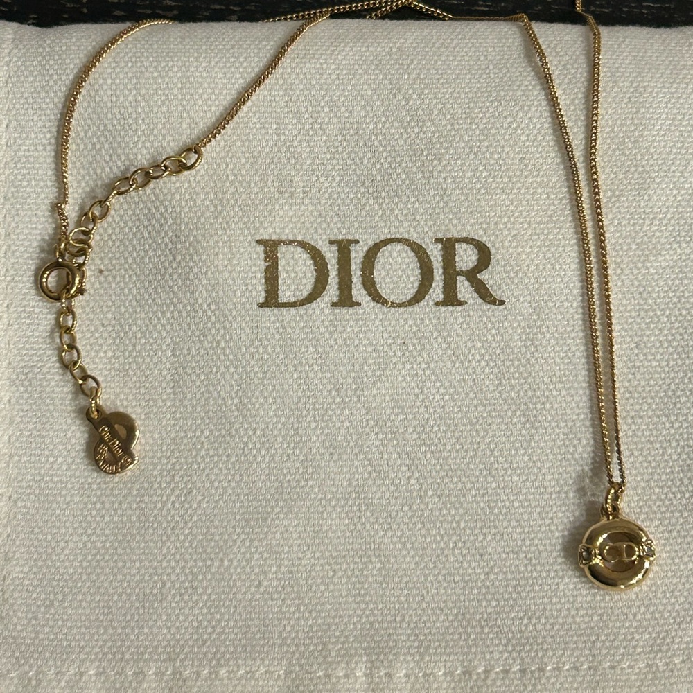 DIOR CD logo necklace